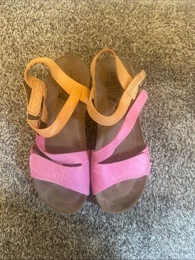 Sabatini memory foam Pink & Orange Women's Leather Sandals